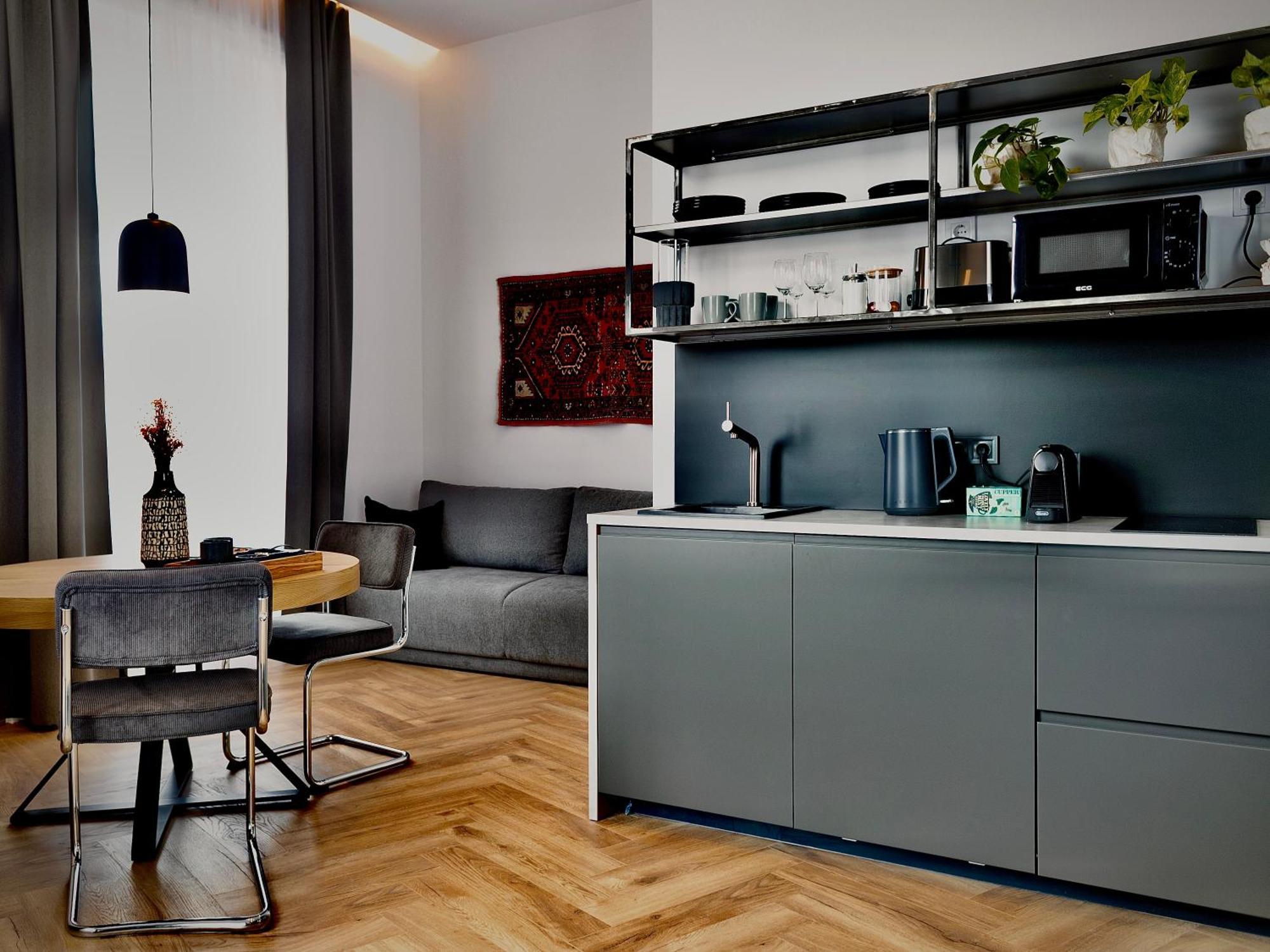 Apartment Lujza B 43 *